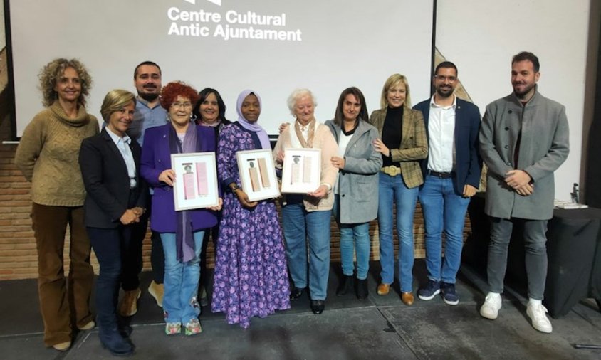 Foto de l'acte de lliurament dels punts de llibre