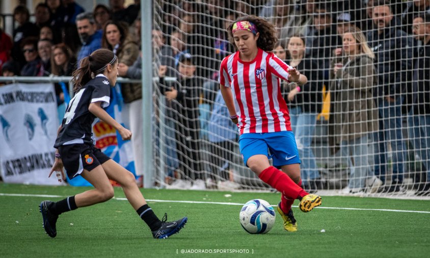 Imatge d'un dels partits disputats durant el Mundialito de futbol