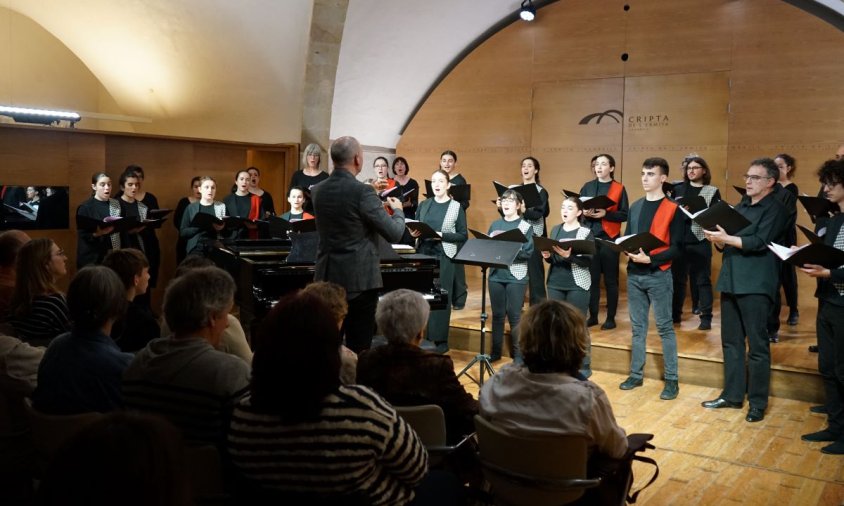 Els dos conjunts estan formats a l’escola coral Zaria Koru Eskola