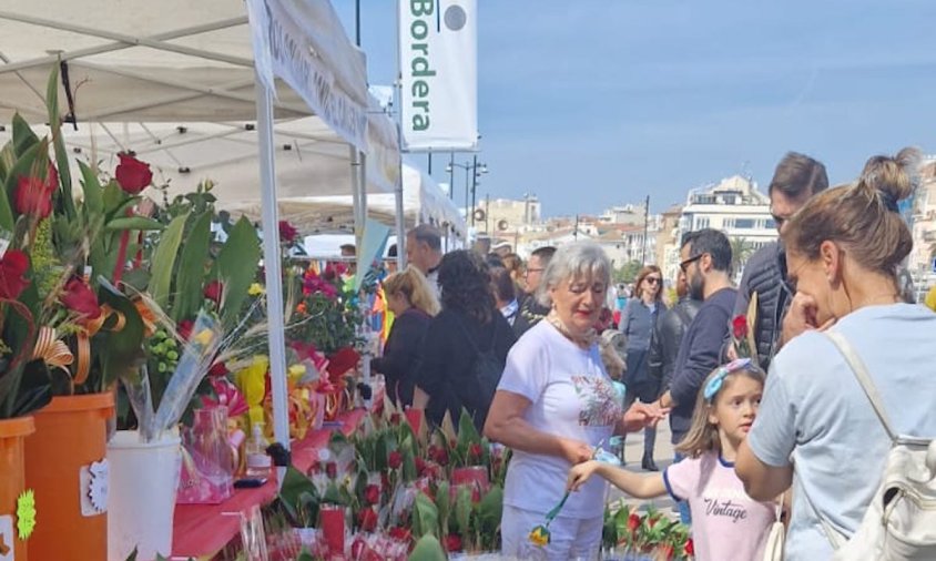 Estand de la Jardineria Bordera al Mercat de Sant Jordi de l'any passat