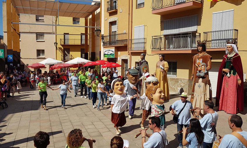 Imatge d'arxiu d'una trobada de gegants a Vandellòs