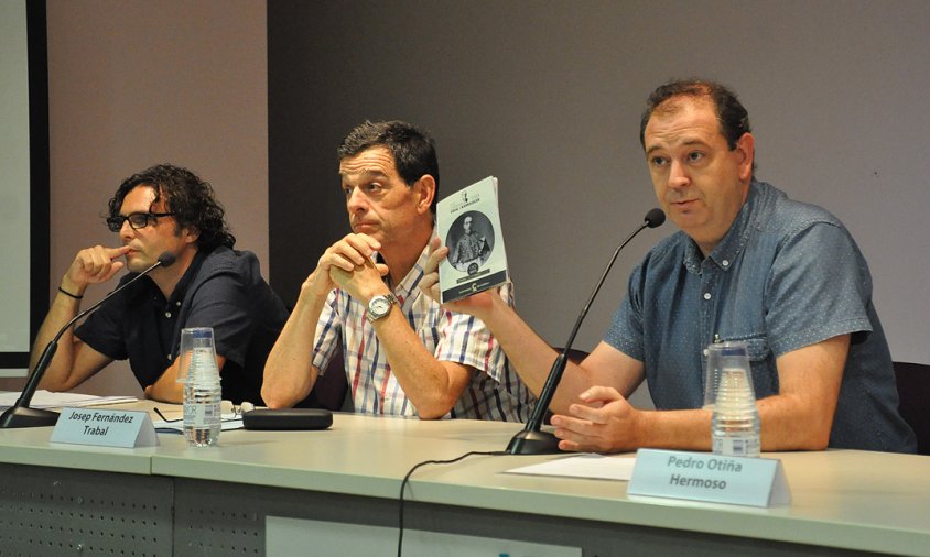 Jordi Domingo, Josep Fernández i Pedro Otiña, ahir, a la presentació del Fons de la família Vidal-Barraquer