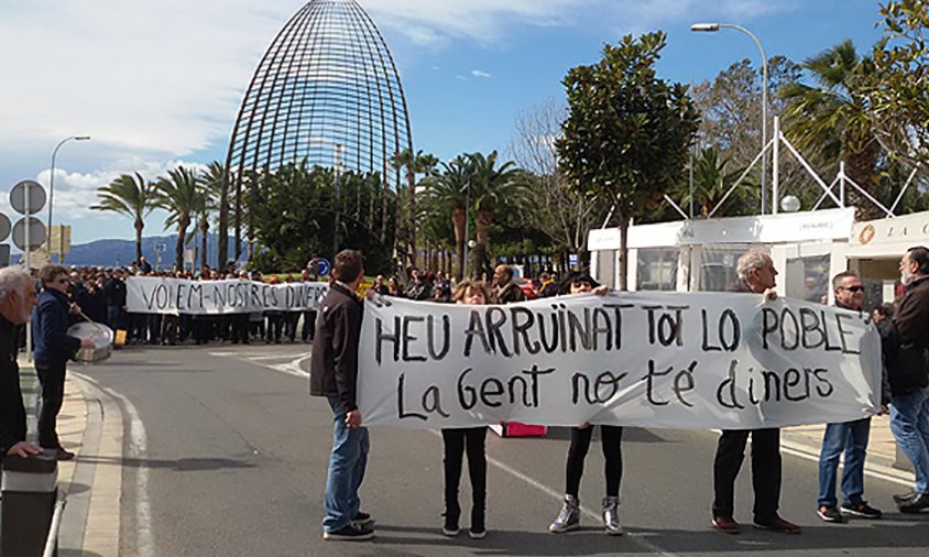 Imatge de la manifestació d'afectats, el mes de març de 2006