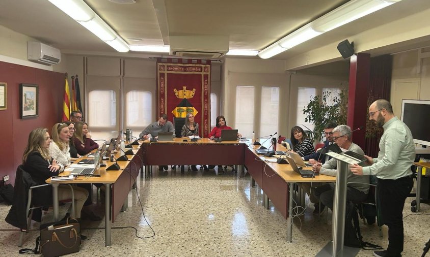 Néstor Cano va prendre possessió com a regidor del PSC-CP