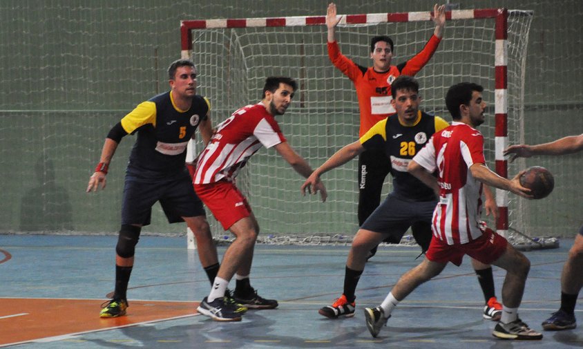 Imatge d'un partit de lliga del CH Cambrils aquesta temporada