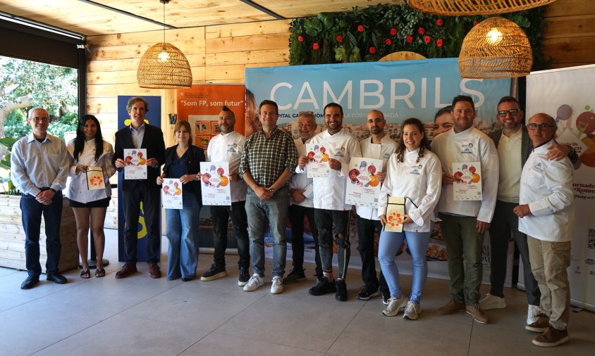 Autoritats, hostalers i patrocinadors han reivindicat els orígens mariners i culinaris del romesco