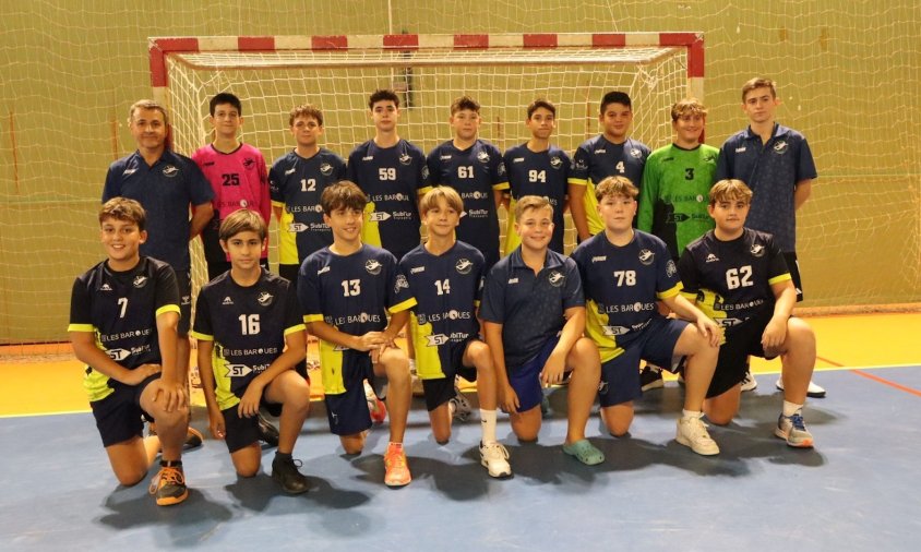 Foto de l'equip infantil masculí del CH Cambrils