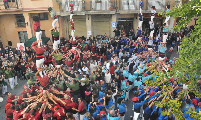 Pilars a la Trobada de Colles del Sud que es va celebrar a Cambrils ara fa quatre anys