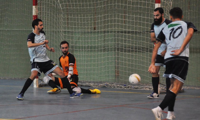 Jugadors del Mediterrani en un partit de lliga d'aquesta temporada