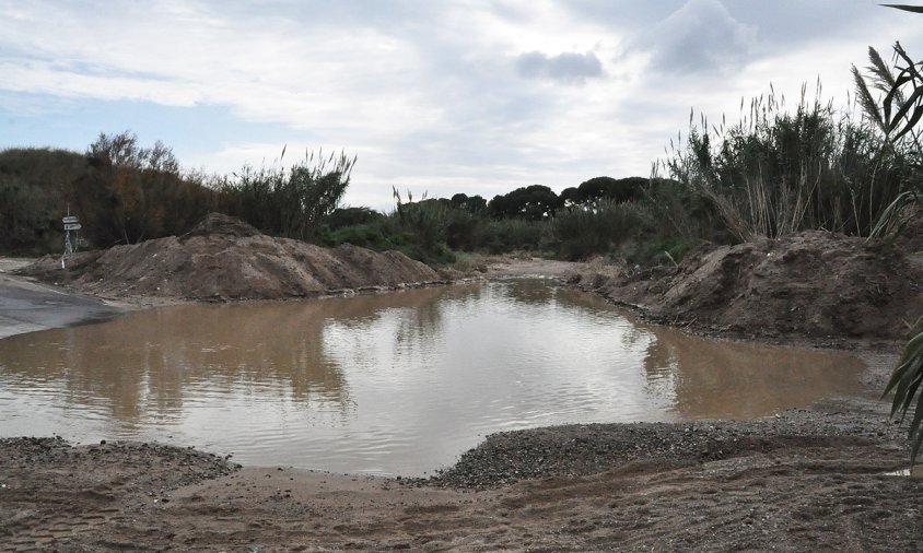 Pas de la riera de Maspujols inundat, a meitats del passat mes de novembre