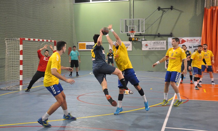 Imatge del partit de la primera volta de la lliga entre el CH Cambrils i el Gavà, el passat mes d'octubre