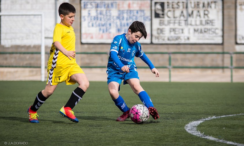 Partit del benjamí B contra el Col·legi Sant Pau Apòstol