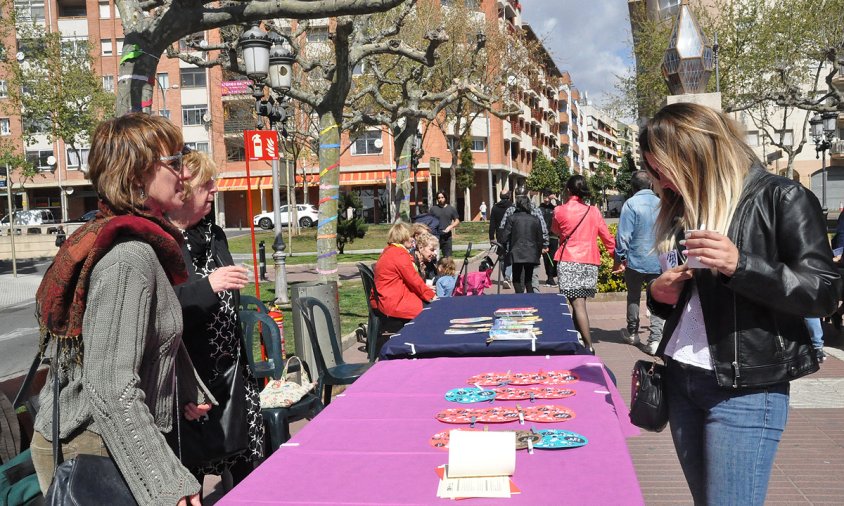 Imatge de la jornada veïnal al barri de l'Eixample Vila, el passat 30 de març