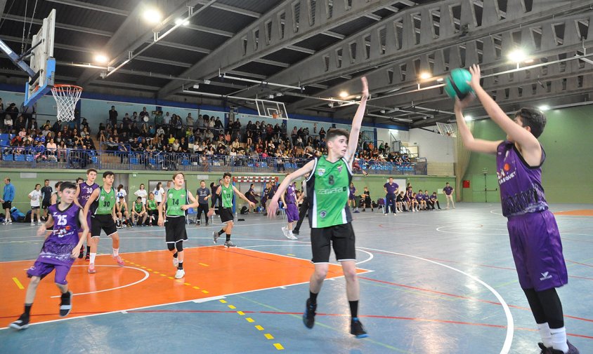 Imatge de la final de l'any passat en la categoria aleví infantil entre el TGN Bàsquet i el Ploms Salle Reus, l'abril de 2019