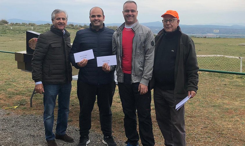 Antoni Ruiz Nat, segon per la dreta, va quedar segon a la competició de tir al plat de Binèfar