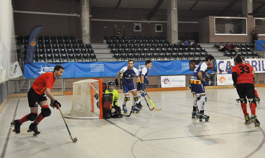 Partit entre el Cambrils i el Valls disputat el passat dissabte a la nit