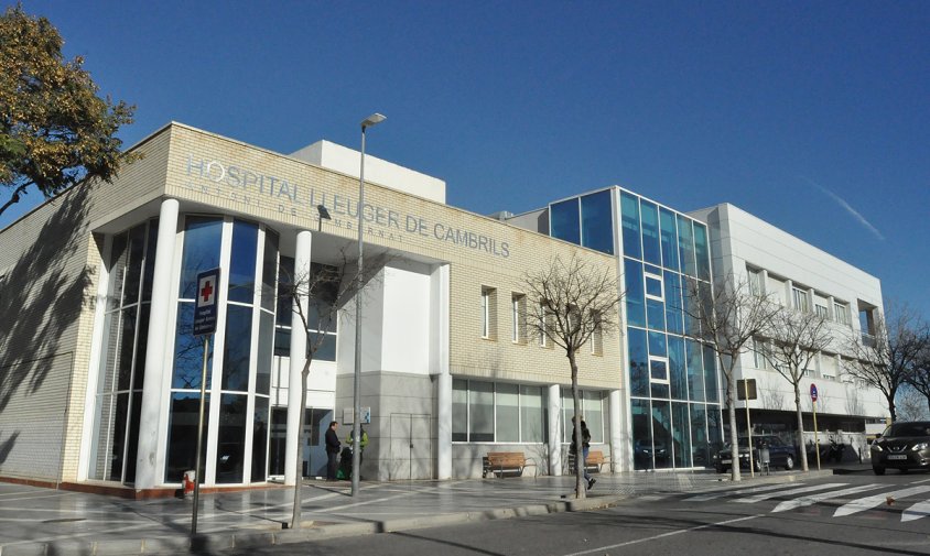Imatge de la façana de l'Hospital Lleuger de Cambrils