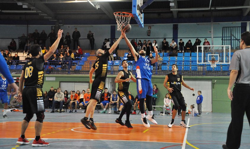 Partit de la primera volta de la lliga entre el CB Cambrils i el Veterans La Salle Reus, el passat mes de gener