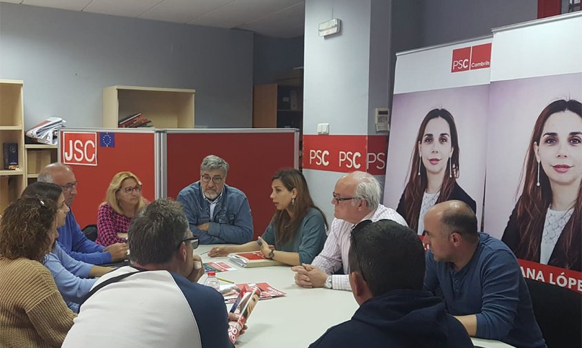 Un moment de la reunió amb representants dels xiringuitos