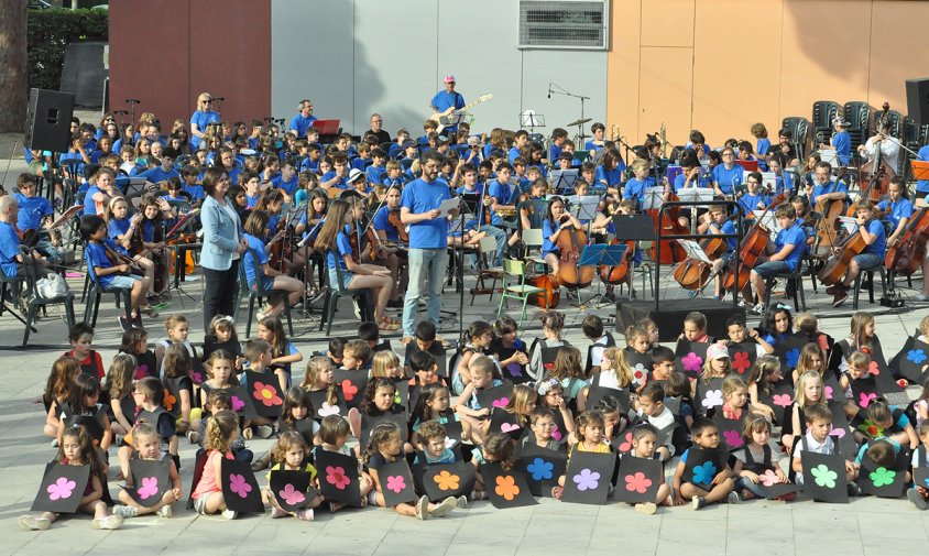 El concert de final de curs de l'Escola Municipal de Música va tenir lloc al passat divendres a la tarda al parc del Pinaret