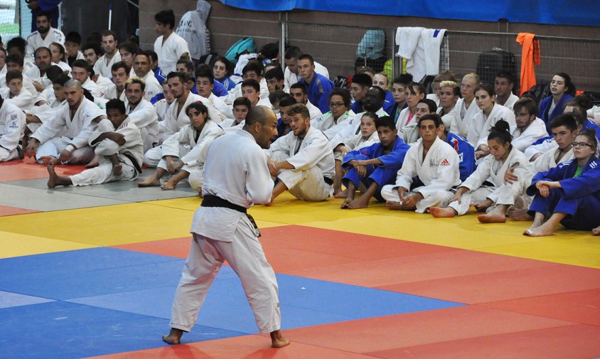 El mestre japonès Go Tsunoda, director de l'Stage, en la cloenda del curs, aquest passat dimarts al matí