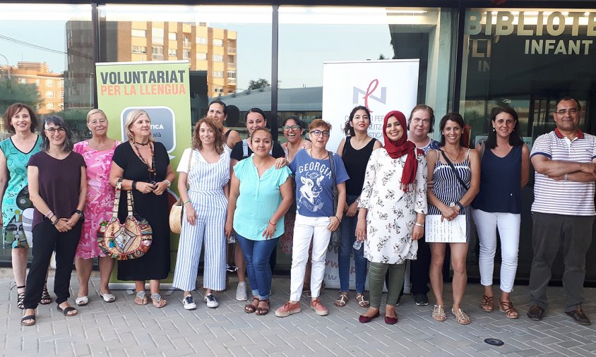 Foto de grup d'alumnes dels cursos de l'Hospitalet de l'Infant