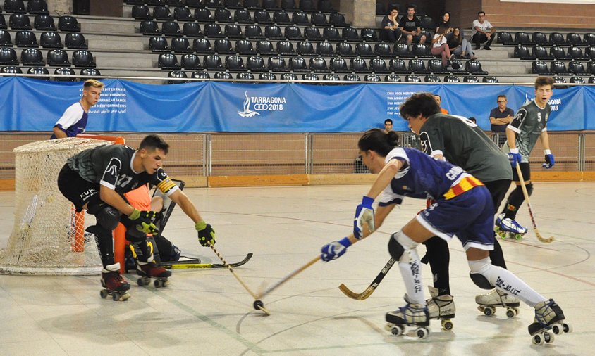 Imatge del primer partit de lliga a casa del Cambrils CH, aquesta temporada