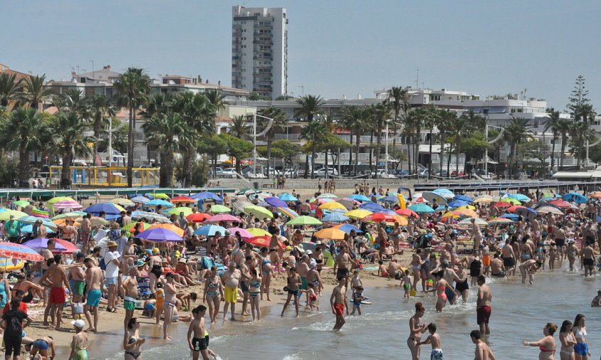 Aspecte de la platja del Regueral, aquest estiu