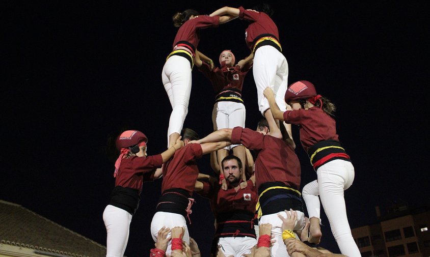 Un moment de l'actuació dels Xiquets de Cambrils a Sueca