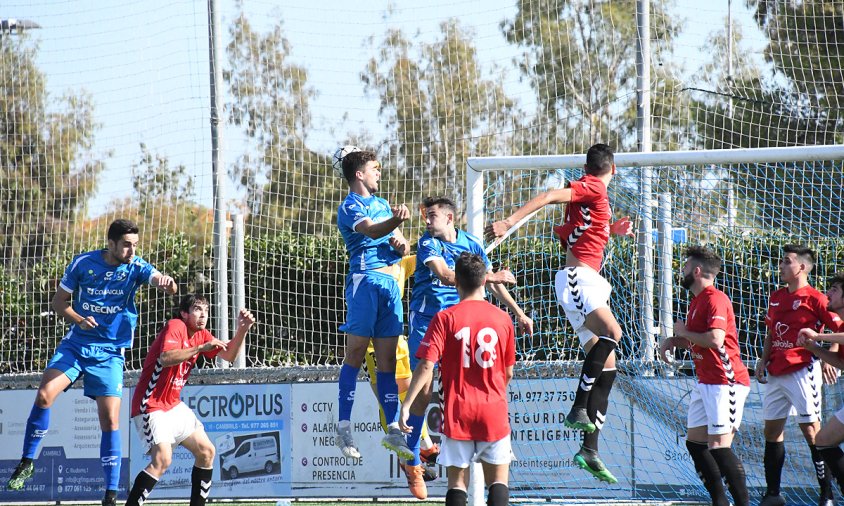 Imatge d'arxiu d'un partit del Cambrils Unió, aquesta temporada