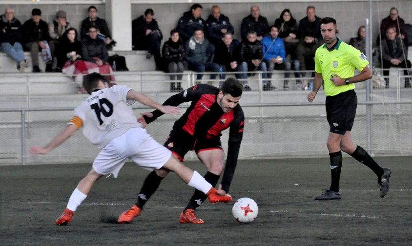 El Reus B Cambrils va empatar amb l\'Horta en el partit disputat ahir a la tarda a l\'Estadi Municipal