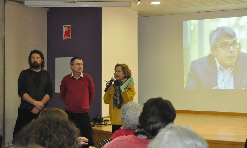 Un moment de la presentació de la projecció, ahir al vespre, al Centre Cultural