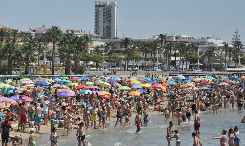 Imatge d'arxiu de la platja del Regueral