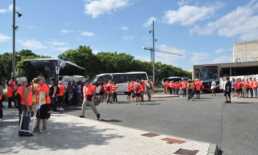 Estació de busos abans de la sortida cap a Barcelona, l'11 de setembre de 2018