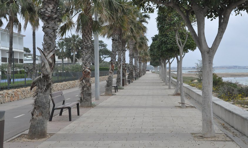 Passeig de Ponent a l'alçada del Dorado ahir al matí