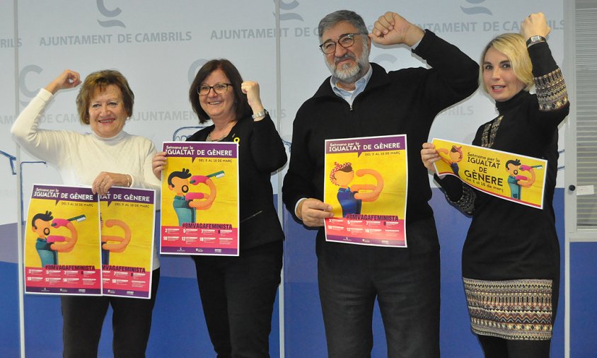 Presentació de les jornades, ahir al matí. D'esquerra a dreta: Anna Morera, Camí Mendoza, Josep M. Vallès i Mònica Romano