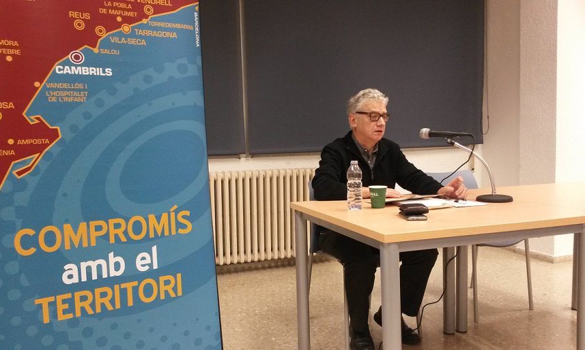 Josep Sánchez Cervelló va oferir la conferència Els desapareguts de guerra: un cas obert