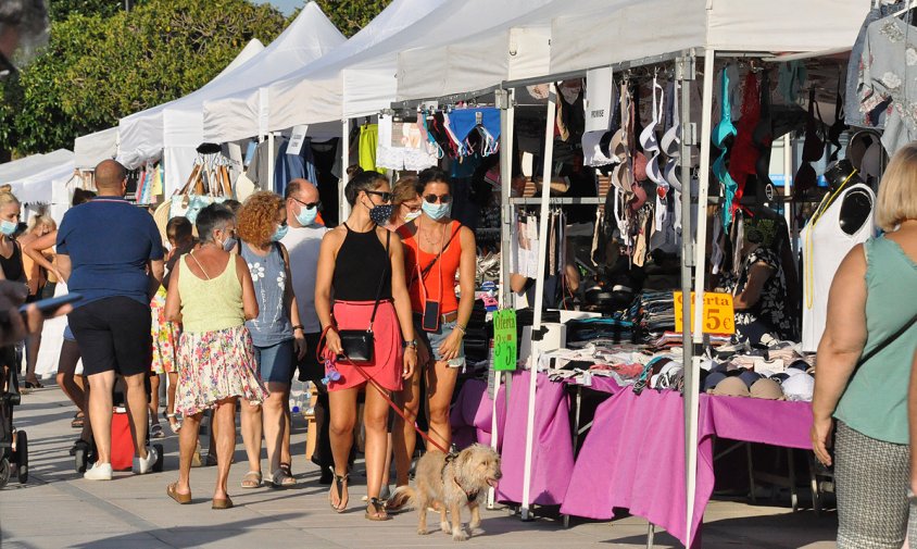 Aspecte de la Fira Rebaixes, al Port, el dissabte a la tarda