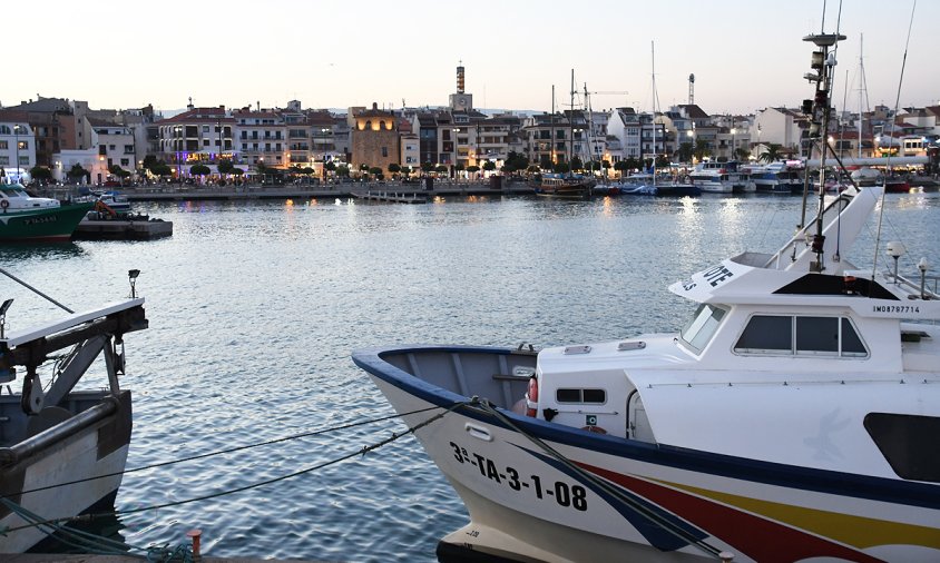 Imatge de la façana marítima del Port, aquest mes de juliol / foto: Lluís Rovira i Barenys