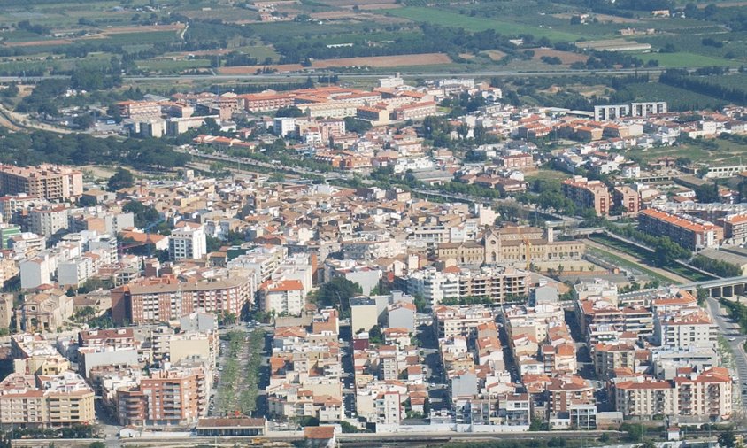 El barri de l'Eixample, en primer terme, és un dels que concentra una important presència d'habitatges ocupats