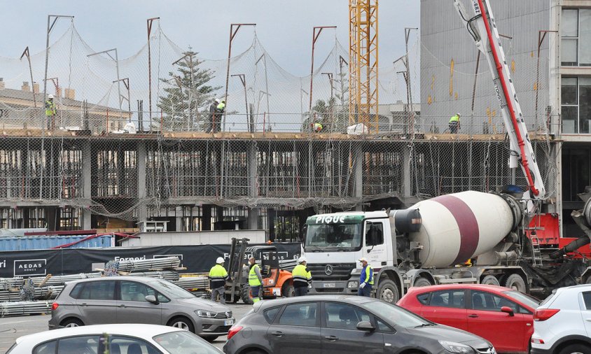 Imatge d'arxiu d'un bloc en construcció