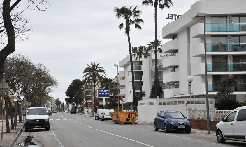 Avinguda de la Diputació deserta cap a finals del passat mes de març, en plena pandèmia