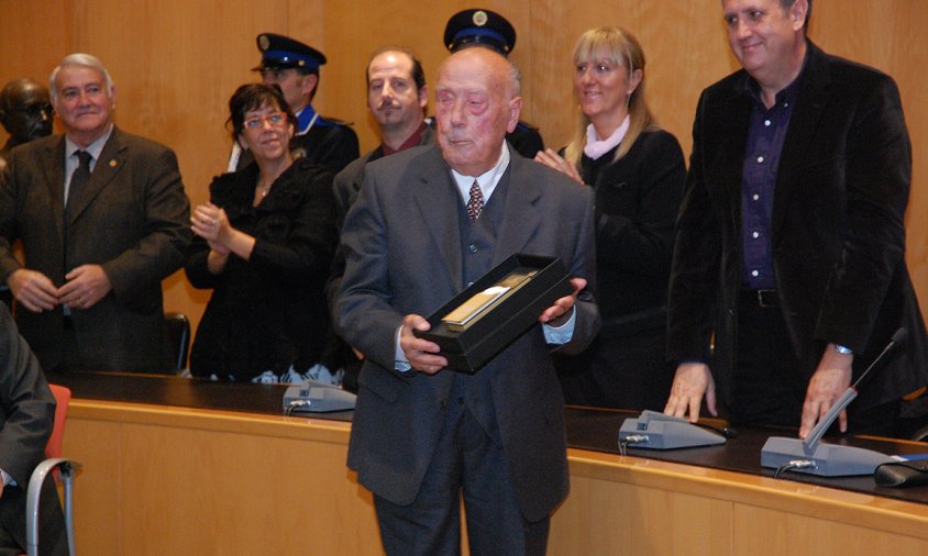 Josep Salceda, el desembre de 2010, va ser guardonat amb la Medalla d'Honor que li va atorgar l'Ajuntament de Cambrils