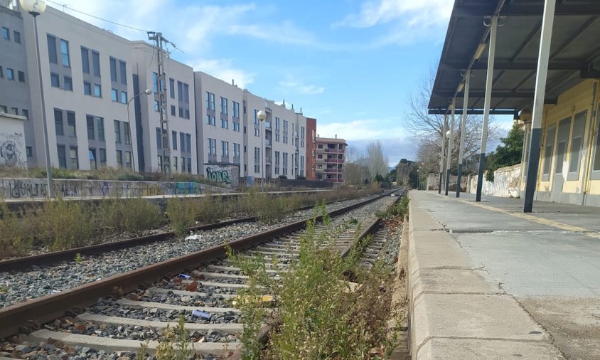 Aspecte de l'antiga estació de tren de Cambrils