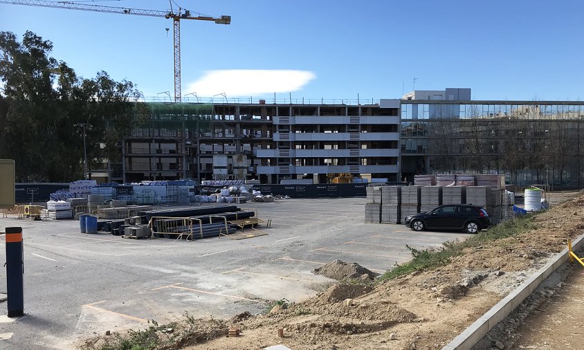 Aspecte de les obres de construcció dels edificis i del pàrquing de l'Ateneu, aquesta setmana