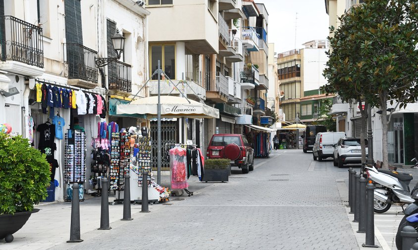 Carrer de Sant Jordi, al port de Cambrils