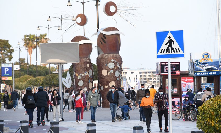 Ambient al port, aquests dies festius de la Setmana Santa