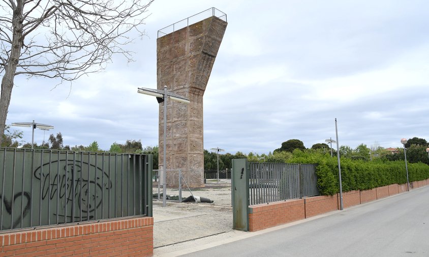 Imatge del rocòdrom, ubicat a la part superior del parc del Pinaret