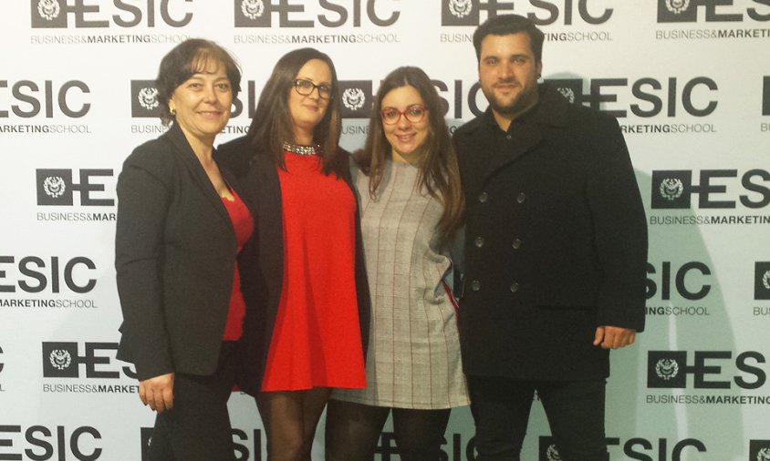 Alumnes de l'institut Ramon Berenguer IV que van presentar el projecte