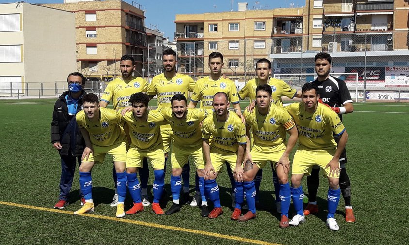 Equip titualr del Cambrils Unió, ahir, a la Canonja